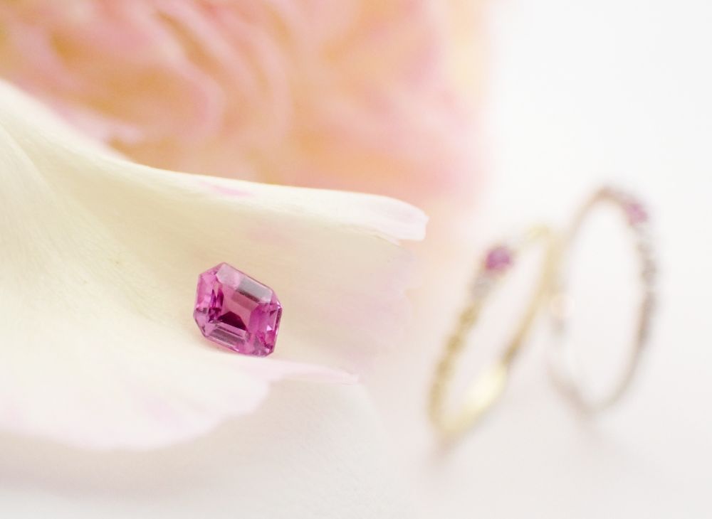 新しい誕生石】4月の誕生石は桜色ピンクの宝石「モルガナイト 