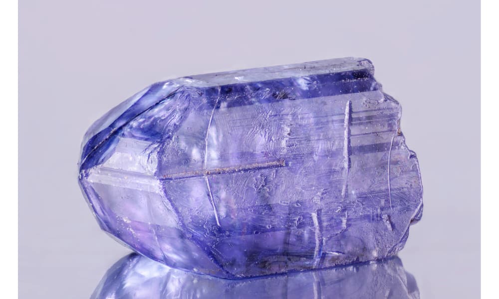 タンザナイトの結晶